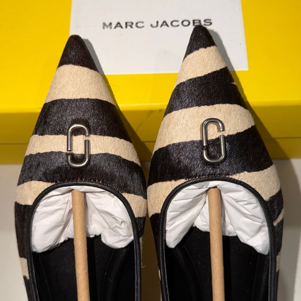 🔥🔥🔥NEW Marc Jacobs Black The Ali Ballerina Flats Shows in Zebra Print - Picture 7 of 8